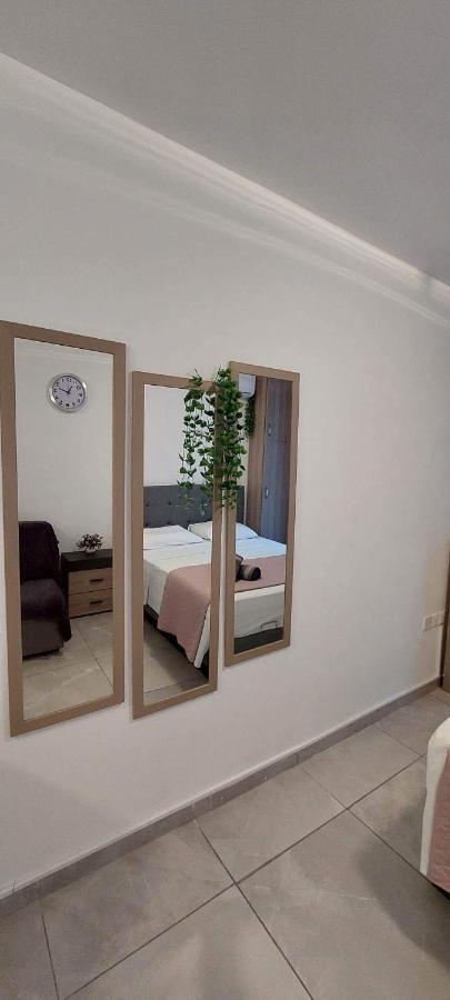 Stay With Oleg C17 Paralimni Zewnętrze zdjęcie